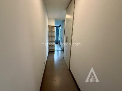 Apartamento de 2 alcobas en arriendo en Castropol, Medellín, 82 m² · foto 10 de 15