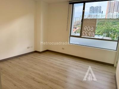 Apartamento de 2 alcobas en arriendo en Castropol, Medellín, 82 m² · foto 12 de 15