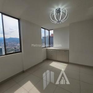 Apartamento en arriendo en Poblado, Medellín · foto 8 de 20