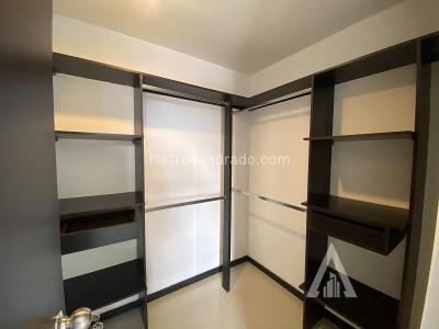 Apartamento en arriendo en Ciudad Del Rio, Medellín · foto 11 de 20