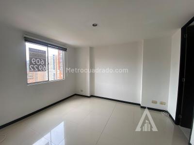 Apartamento en arriendo en Ciudad Del Rio, Medellín · foto 4 de 20