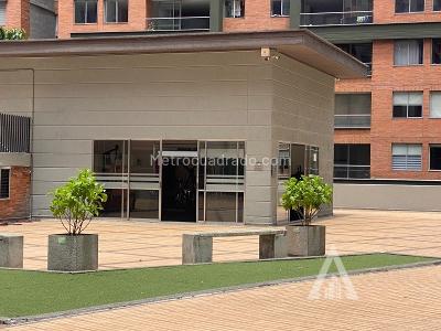 Apartamento en arriendo en Ciudad Del Rio, Medellín · foto 7 de 20
