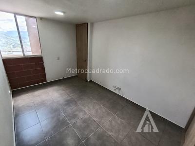 Apartamento en arriendo en San Antonio De Padro, Medellín · foto 9 de 10