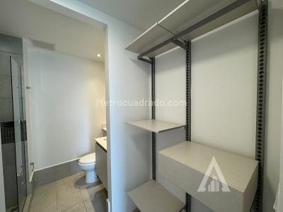Apartamento en arriendo en Castropol, Medellín · foto 14 de 15