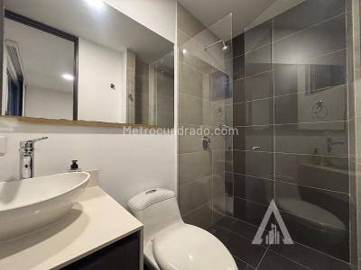 Apartamento de 2 alcobas en arriendo en Ciudad Del Rio, Medellín, 95 m² · foto 4 de 16