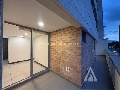 Apartamento de 2 alcobas en arriendo en Ciudad Del Rio, Medellín, 95 m² · foto 5 de 16