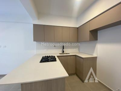 Apartamento en arriendo en Ciudad Del Rio, Medellín · foto 7 de 10