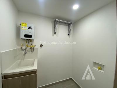Apartamento en arriendo en Ciudad Del Rio, Medellín · foto 3 de 9