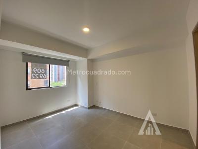 Apartamento en arriendo en Ciudad Del Rio, Medellín · foto 5 de 9