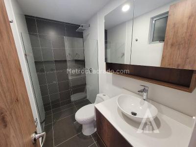 Apartamento en arriendo en Ciudad Del Rio, Medellín · foto 3 de 16
