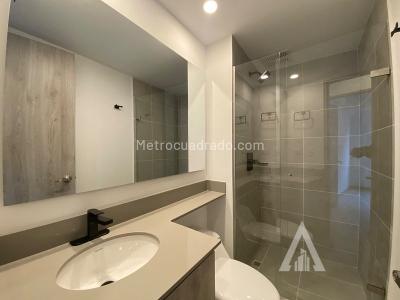 Apartamento en arriendo en Ciudad Del Rio, Medellín · foto 2 de 8