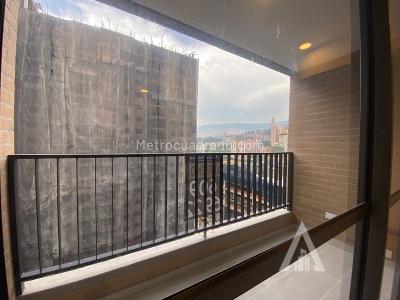 Apartamento en arriendo en Ciudad Del Rio, Medellín · foto 8 de 8