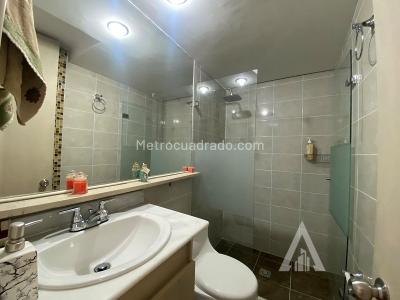 Apartamento en arriendo en Ciudad Del Rio, Medellín · foto 5 de 11