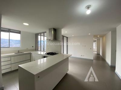 Apartamento de 3 alcobas en arriendo en El Poblado, Medellín, 100 m² · foto 2 de 13