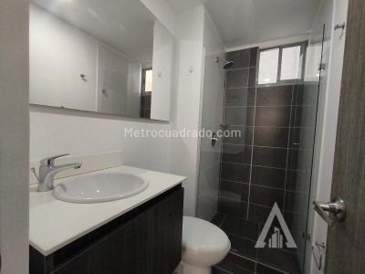 Apartamento en arriendo en Ciudad Del Rio, Medellín · foto 11 de 16