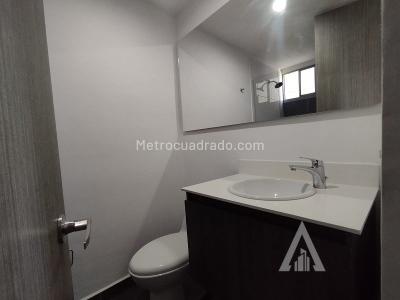 Apartamento en arriendo en Ciudad Del Rio, Medellín · foto 13 de 16