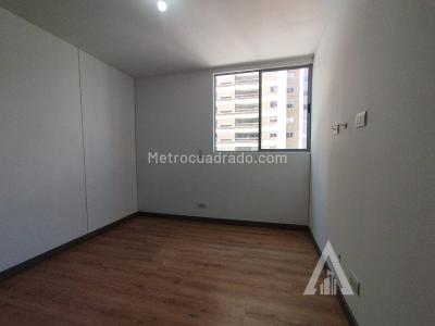 Apartamento en arriendo en Ciudad Del Rio, Medellín · foto 9 de 16