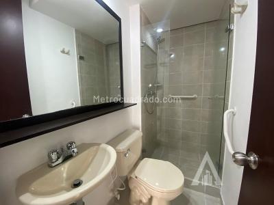 Apartamento en arriendo en Ciudad Del Rio, Medellín · foto 14 de 16