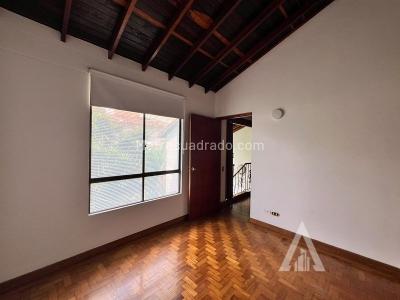 Casa de 4 alcobas en arriendo en El Poblado, Medellín, 240 m² · foto 11 de 20