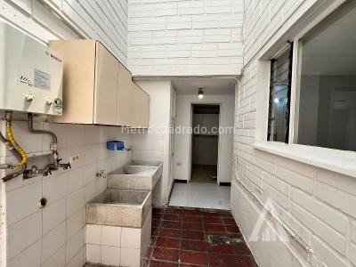 Casa de 4 alcobas en arriendo en El Poblado, Medellín, 240 m² · foto 13 de 20