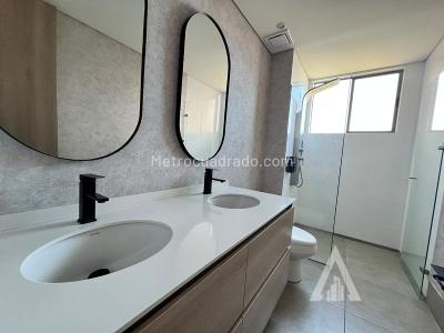 Casa de 3 alcobas en arriendo en El Poblado, Medellín, 125 m² · foto 14 de 19