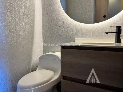 Casa de 3 alcobas en arriendo en El Poblado, Medellín, 125 m² · foto 7 de 19