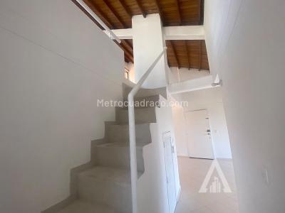 Apartamento de 3 alcobas en arriendo en Av Las Palmas, Medellín, 130 m² · foto 11 de 20