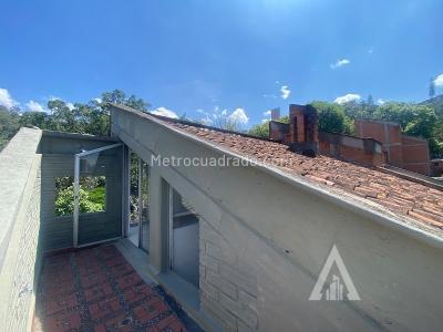 Apartamento de 3 alcobas en arriendo en Av Las Palmas, Medellín, 130 m² · foto 19 de 20