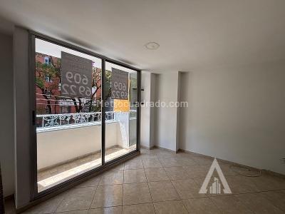 Apartamento en arriendo en Sabaneta, Sabaneta · foto 3 de 14
