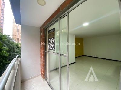 Apartamento de 3 alcobas en arriendo en Ciudad Del Rio, Medellín, 75 m² · foto 8 de 14