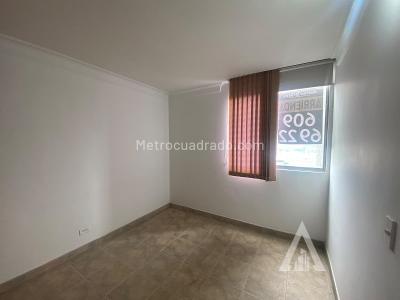 Apartamento de 2 alcobas en arriendo en Av Las Palmas, Medellín, 52 m² · foto 8 de 12