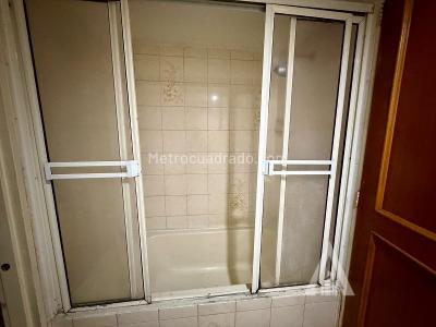 Apartamento de 3 alcobas en arriendo en Laureles, Medellín, 142 m² · foto 15 de 20