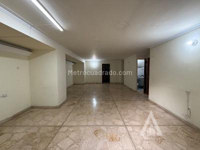 Apartamento de 3 alcobas en arriendo en Laureles, Medellín, 142 m² · foto 20 de 20