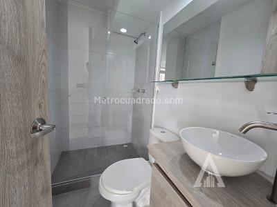 Apartamento de 2 alcobas en arriendo en Itagui, Itagüí, 60 m² · foto 3 de 14