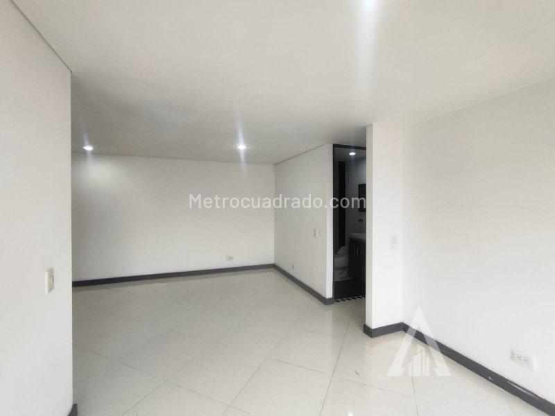 Comfortable 2BR Apartment for Rent in La Estrella - 2