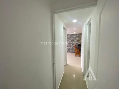 Apartamento de 2 alcobas en venta en Loma Del Indio, Medellín, 58 m² · foto 10 de 17