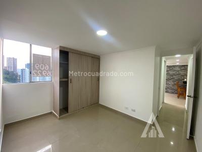 Apartamento de 2 alcobas en venta en Loma Del Indio, Medellín, 58 m² · foto 12 de 17