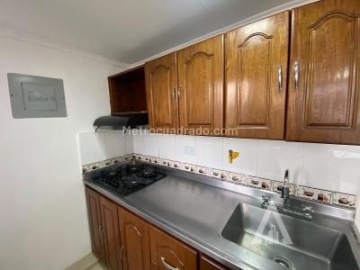 Apartamento de 2 alcobas en venta en Loma Del Indio, Medellín, 58 m² · foto 5 de 17