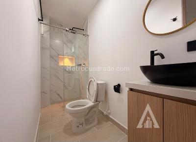Apartamento de 3 alcobas en arriendo en Las Playas, Medellín, 95 m² · foto 3 de 9