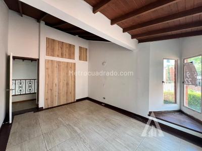 Casa de 4 alcobas en arriendo en El Poblado, Medellín, 240 m² · foto 16 de 20