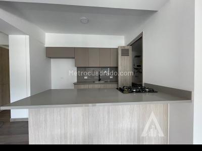 Apartamento de 3 alcobas en arriendo en Ciudad Del Rio, Medellín, 72 m² · foto 1 de 9