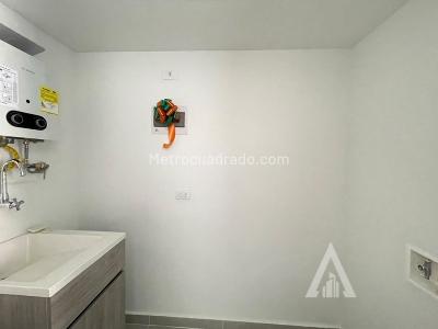 Apartamento de 3 alcobas en arriendo en Ciudad Del Rio, Medellín, 72 m² · foto 9 de 9