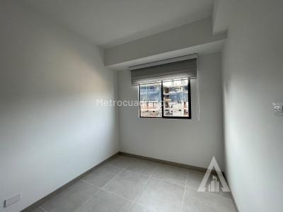 Apartamento de 3 alcobas en arriendo en Ciudad Del Rio, Medellín, 72 m² · foto 2 de 9