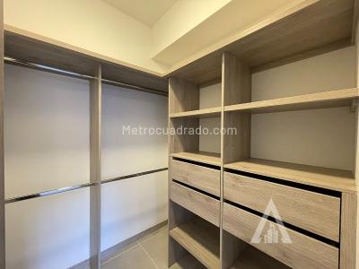 Apartamento de 3 alcobas en arriendo en Ciudad Del Rio, Medellín, 72 m² · foto 7 de 9
