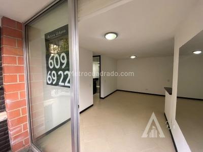 Apartamento de 3 alcobas en venta en Loma Del Indio, Medellín, 58 m² · foto 12 de 17