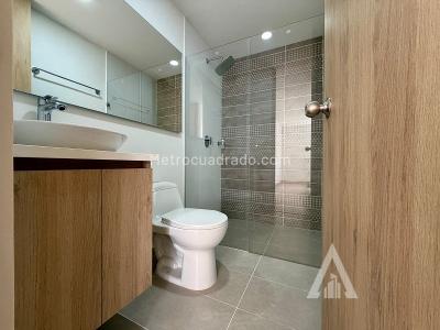 Apartamento de 1 alcoba en venta en El Poblado, Medellín, 45 m² · foto 6 de 10