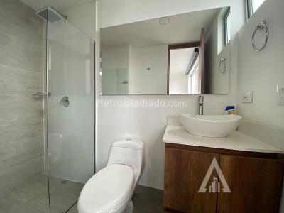 Apartamento de 2 alcobas en venta en Ciudad Del Rio, Medellín, 88 m² · foto 2 de 10