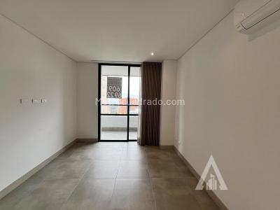 Apartamento de 2 alcobas en arriendo en El Poblado, Medellín, 87 m² · foto 12 de 16