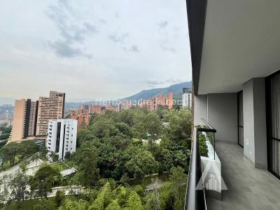 Apartamento de 2 alcobas en arriendo en El Poblado, Medellín, 87 m² · foto 3 de 16