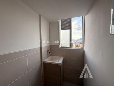 Apartamento de 3 alcobas en arriendo en Santa Maria Nro 3, Itagüí, 78 m² · foto 10 de 15